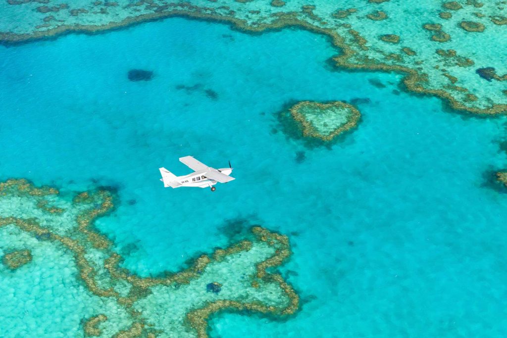 Ocean Rafting Islands and Reef Scenic Flight Over Heart Reef