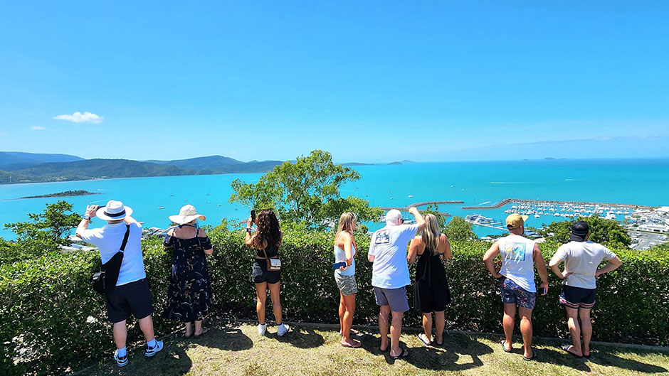 Best of Airlie Tour by Driftwood Tours