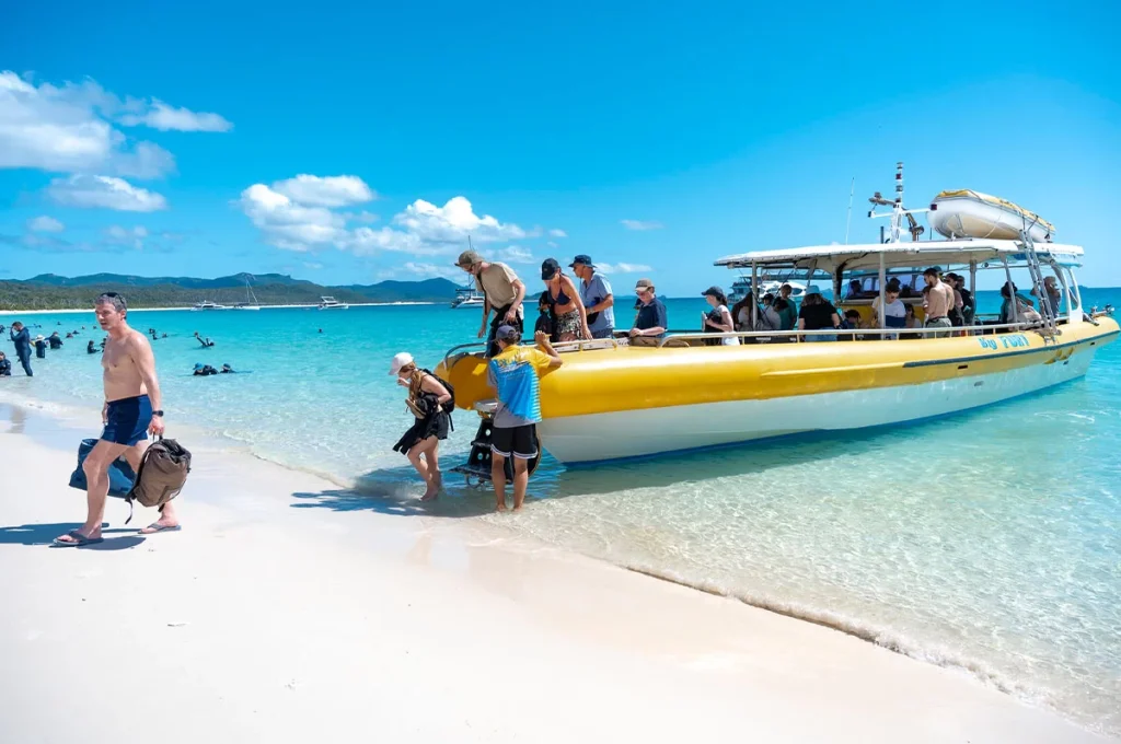 Big Fury Whitsundays Boat Tour 