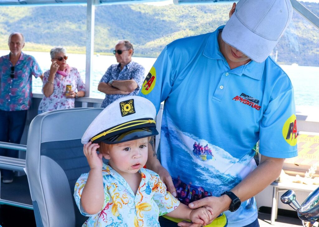 Airlie Beach Glass Bottom Boat (9)