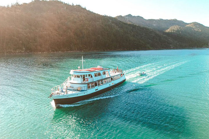 Whitehaven Beach Ferry With Mandalay Cruises